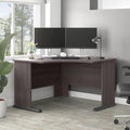Un bureau d'angle informatique 48W
