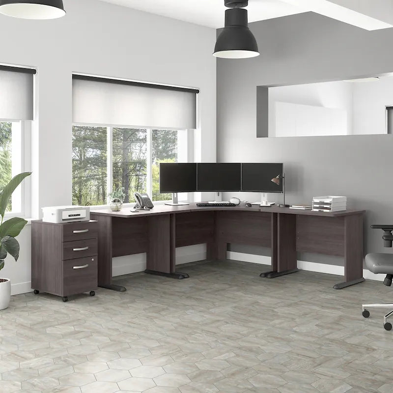 Un bureau d'angle informatique 48W