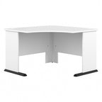 Un bureau d'angle informatique 48W