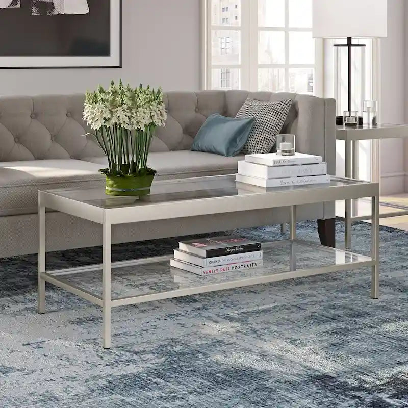 Table basse en métal et verre