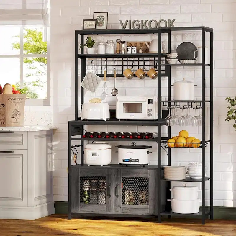 Bar à café Bakers Rack de 47,2 pouces avec prise de courant et armoire